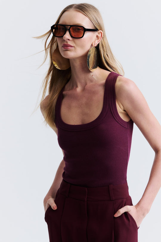 Blusa Canelada Berinjela Clarissa