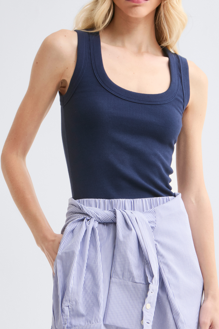 Blusa Canelada Azul Marinho Clarissa