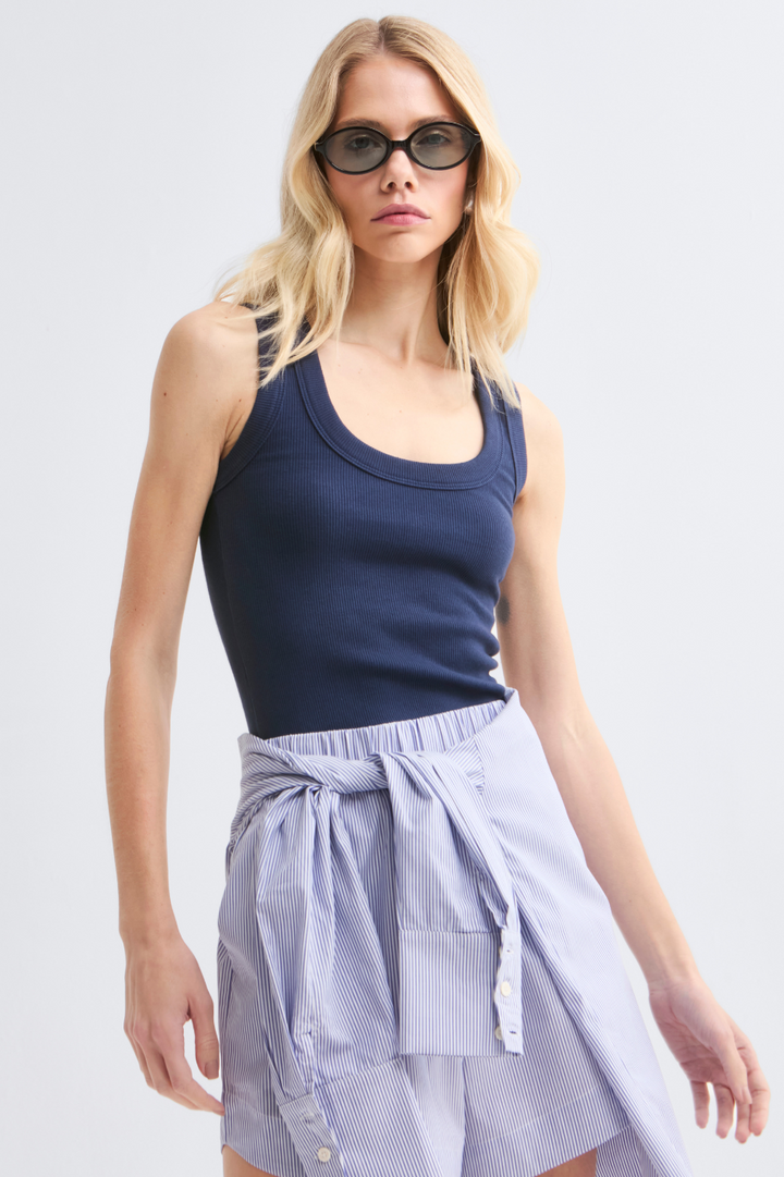 Blusa Canelada Azul Marinho Clarissa