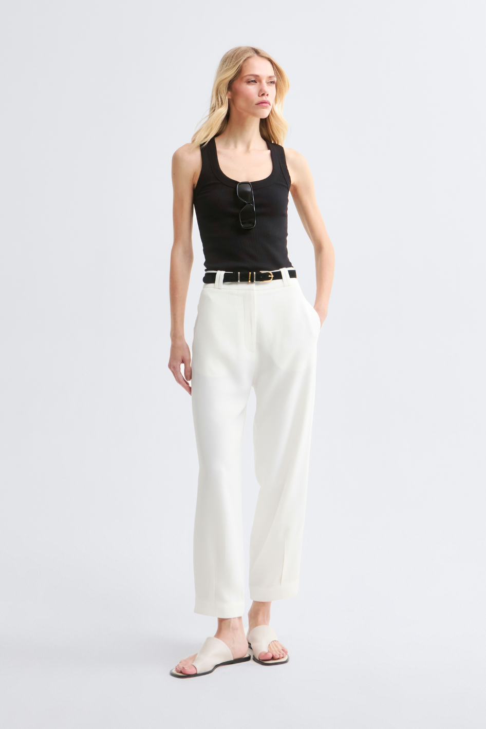 Blusa Canelada Preta Clarissa