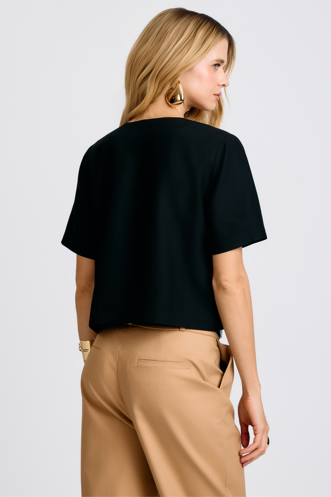Blusa de Alfaiataria Ella Preta
