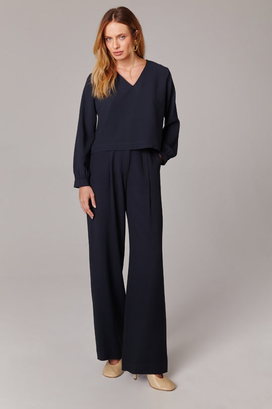 Blusa de Alfaiataria Manga Longa Azul Marinho Cris