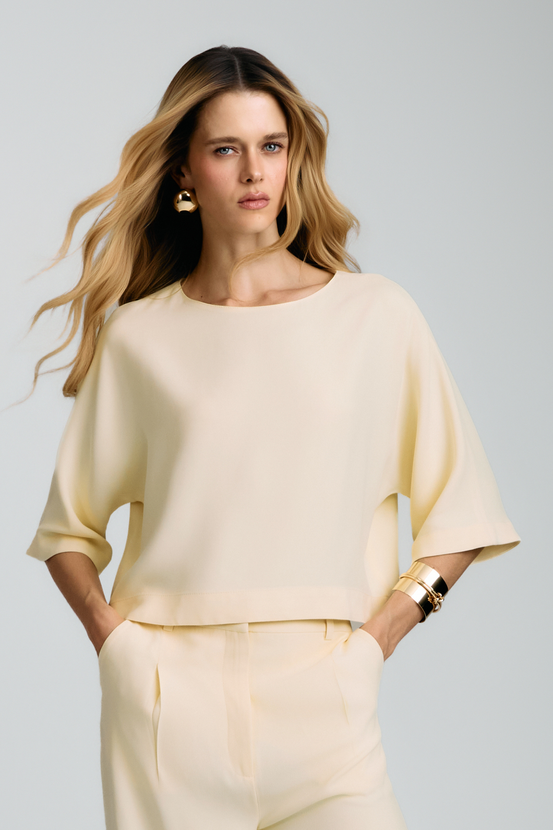 Blusa de Alfaiataria Miranda Amarelo Creme