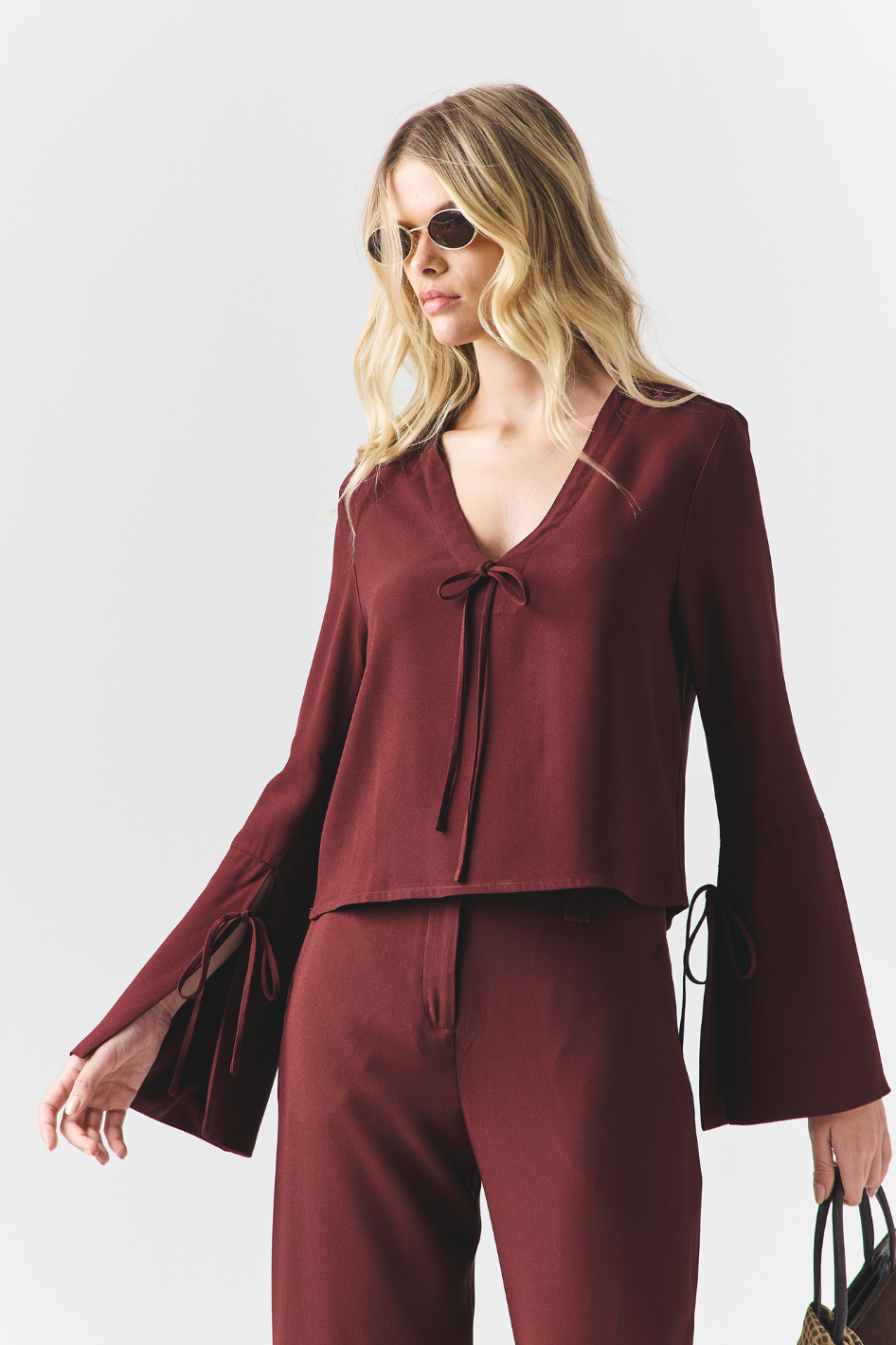 Blusa de Alfaiataria Nina Wine
