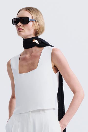 Blusa de Alfaiataria Off White New Cleo em alfaiataria