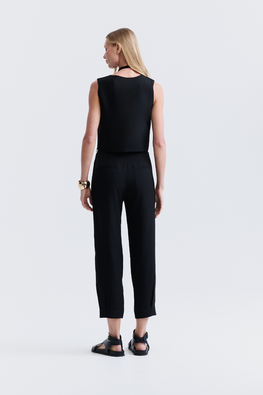 Calça de Alfaiataria Preta Olivia