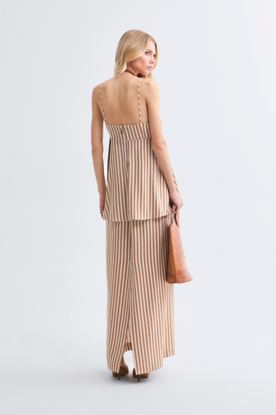 Blusa de Linho Caramelo Ava