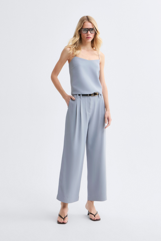 Calça de Alfaiataria Lari Azul Cielo