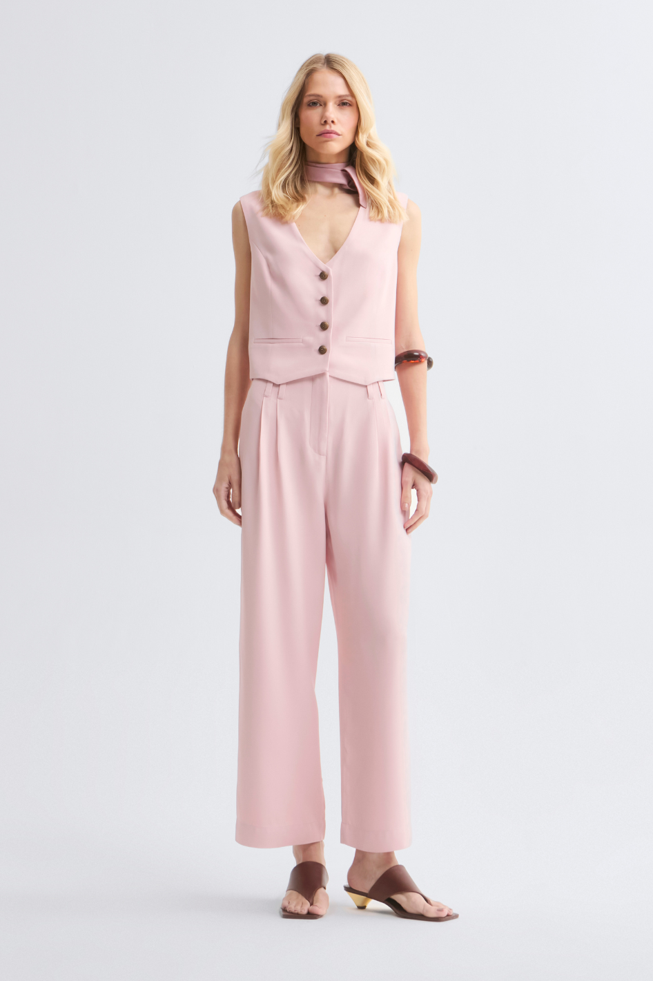 Calça de Alfaiataria Lari Rosa Light