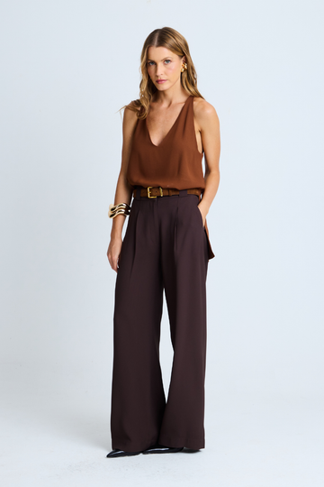 Calça de Alfaiataria Lua Marrom Café
