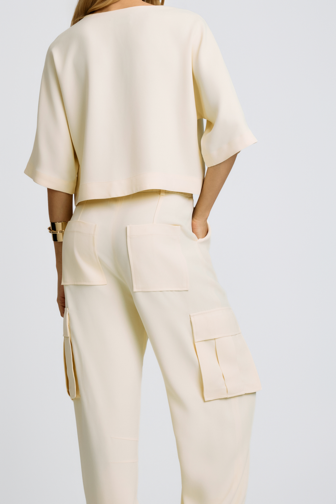 Calça de Alfaiataria Magda Amarelo Creme