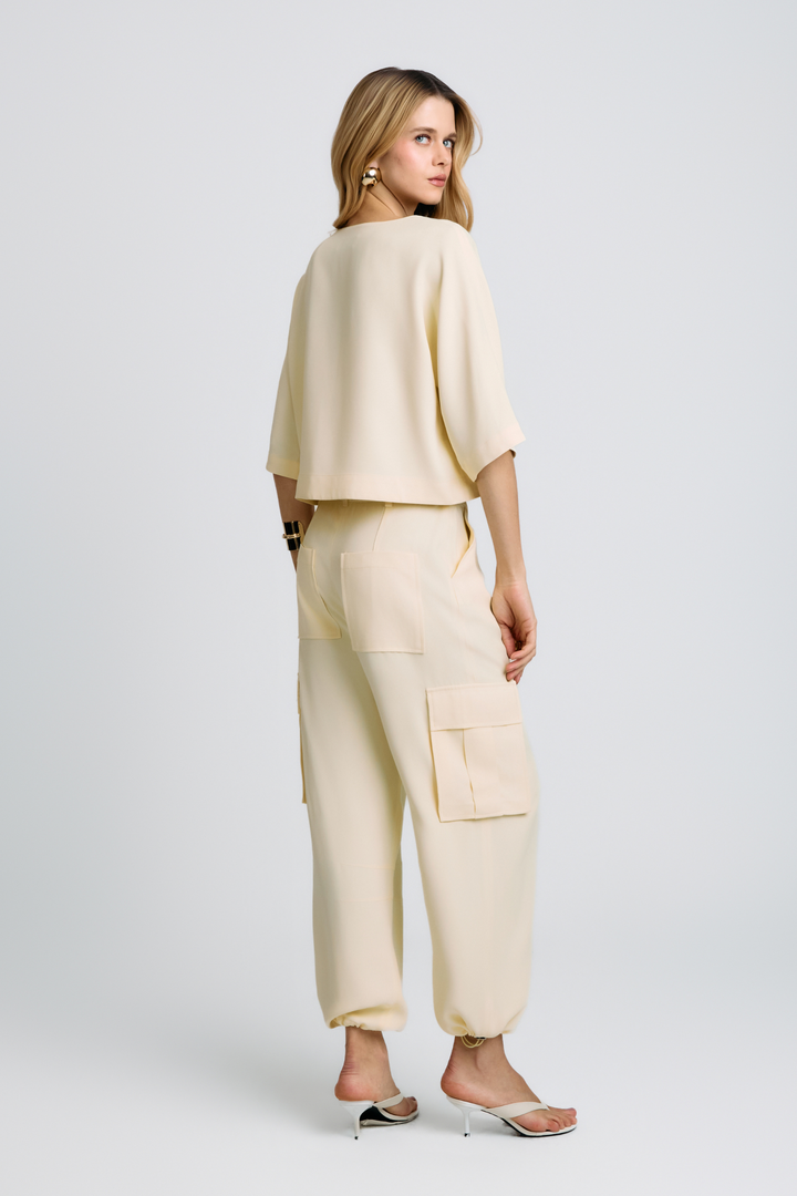 Calça de Alfaiataria Magda Amarelo Creme