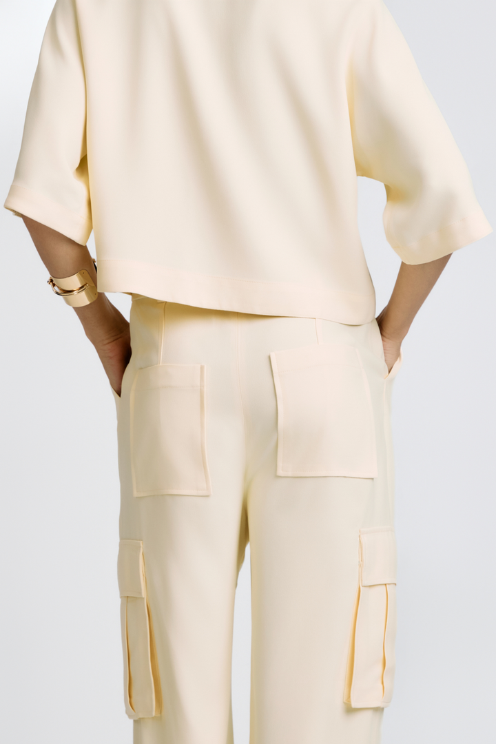 Calça de Alfaiataria Magda Amarelo Creme
