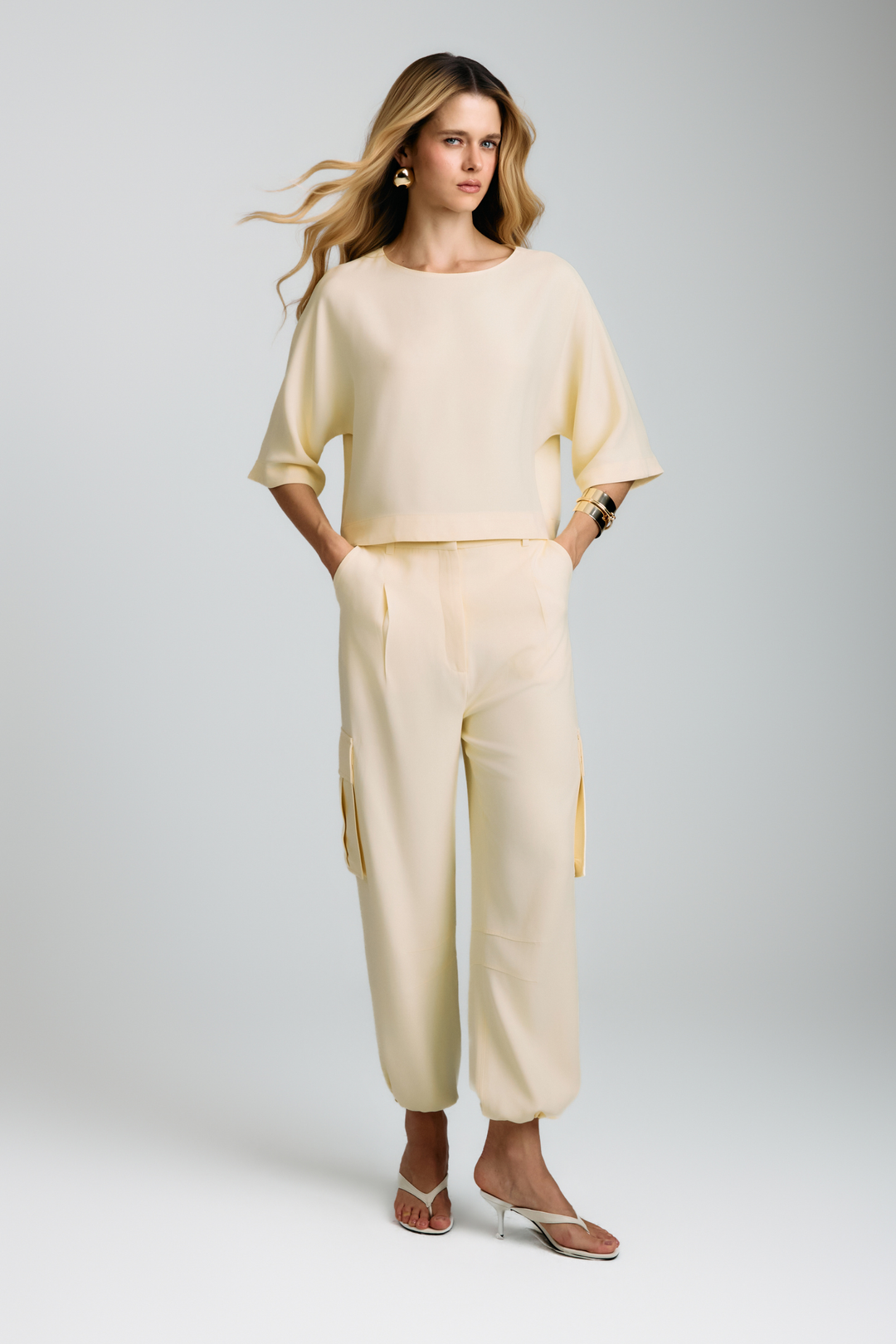 Calça de Alfaiataria Magda Amarelo Creme