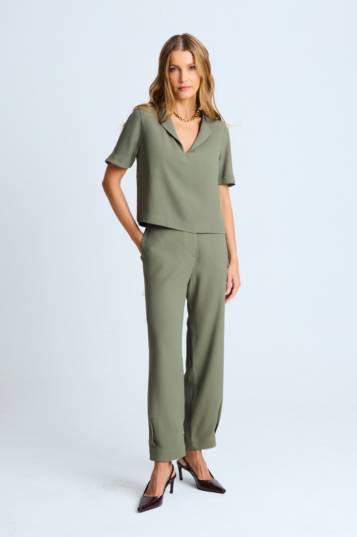 Calça de Alfaiataria Olivia Verde Militar