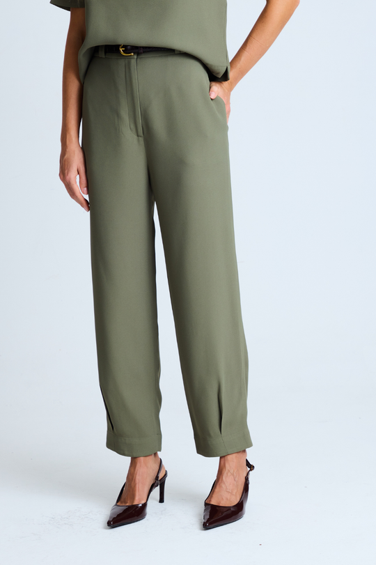 Calça de Alfaiataria Olivia Verde Militar