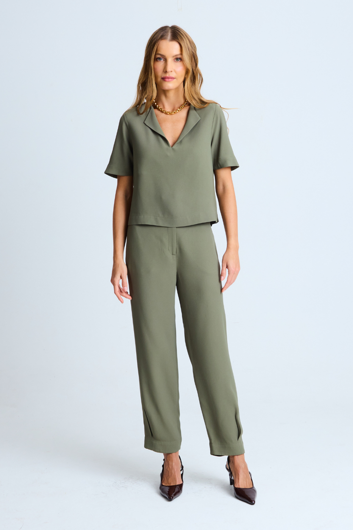Calça de Alfaiataria Olivia Verde Militar