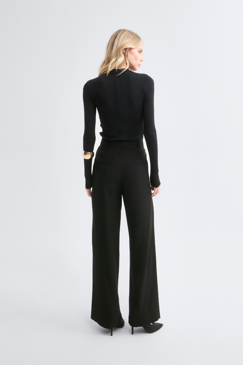 Calça de Alfaiataria Preta Luiza