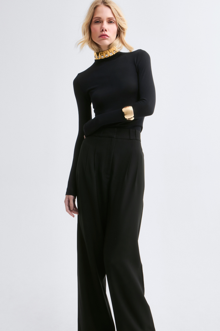 Calça de Alfaiataria Preta Luiza