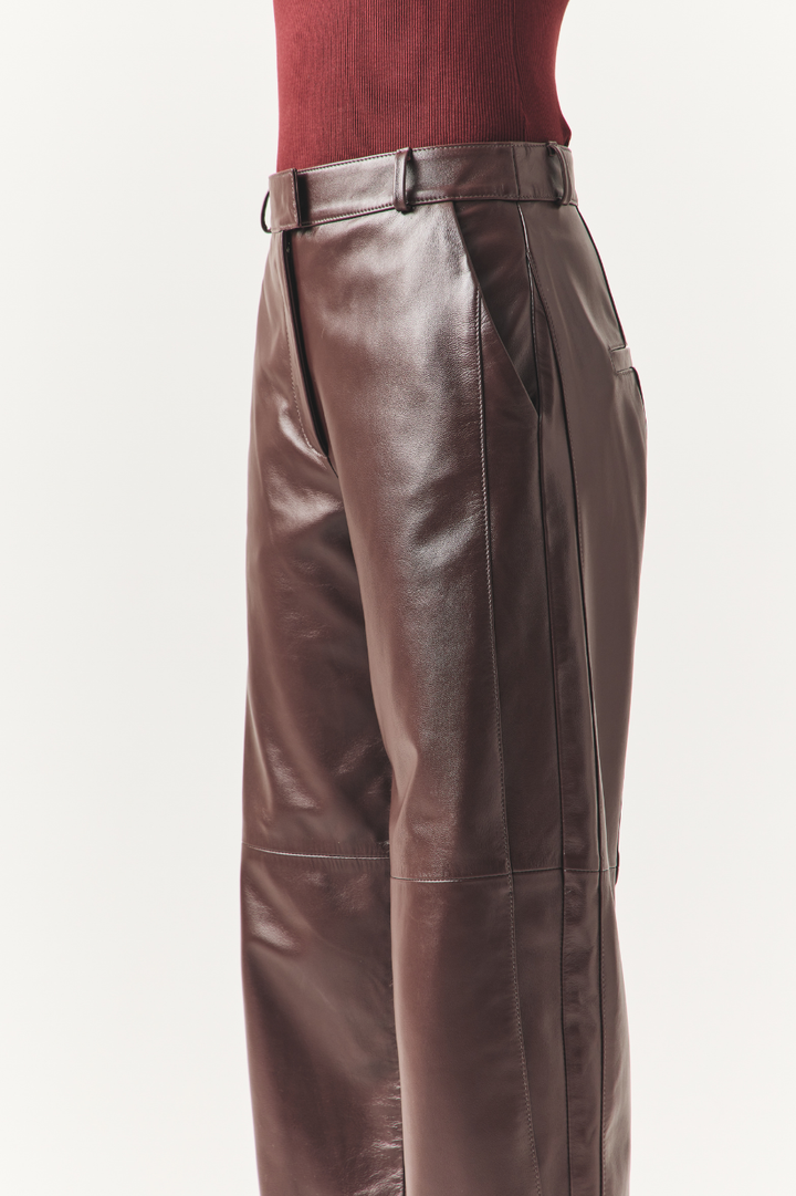 Calça de Couro Luara Wine