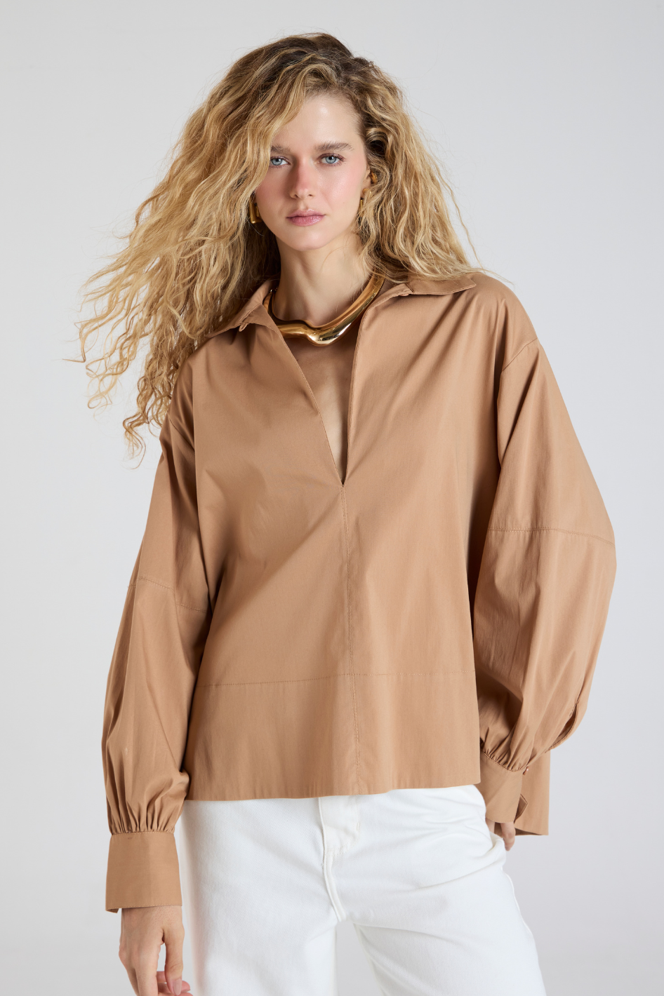 Camisa Olivia Caramelo