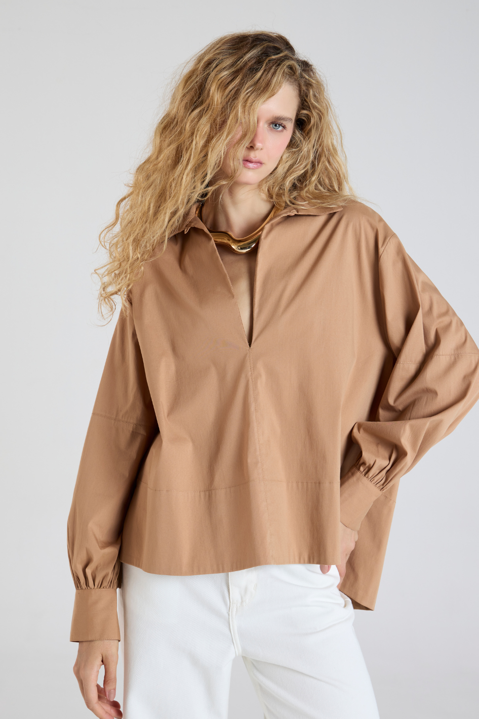 Camisa Olivia Caramelo