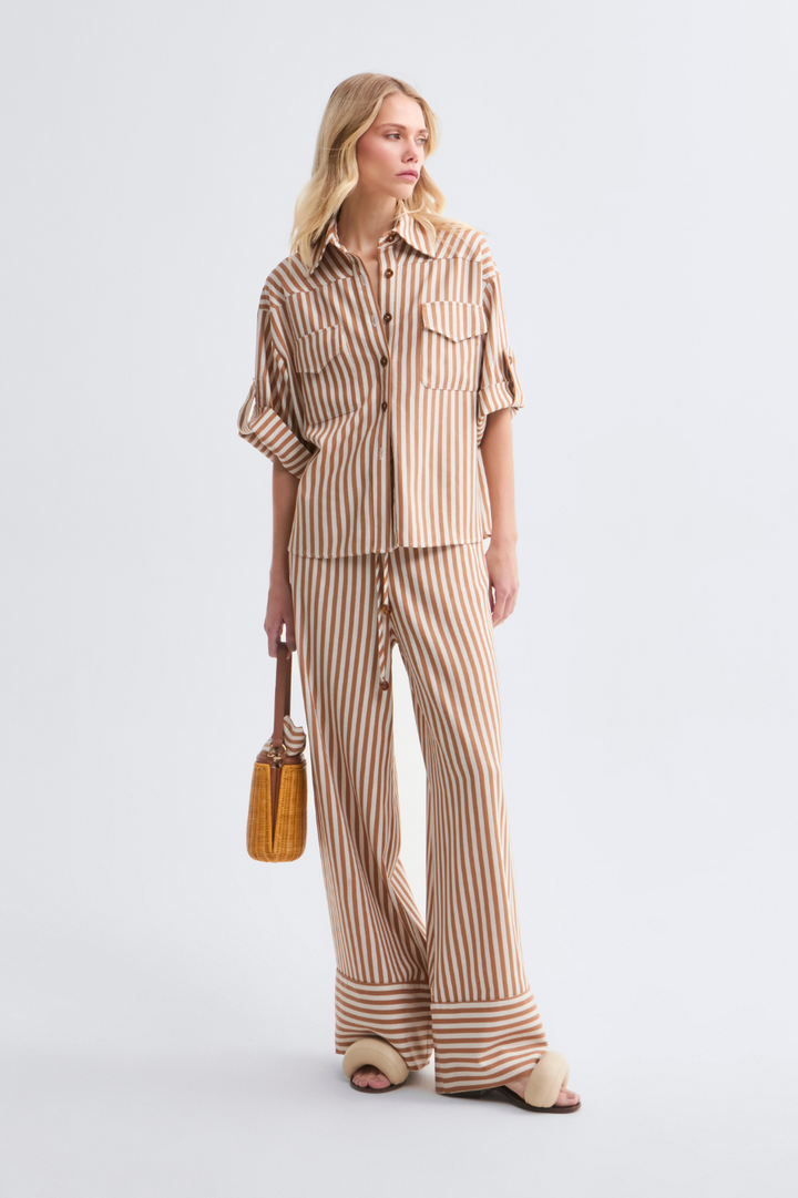 Camisa de Linho Caramelo Ava