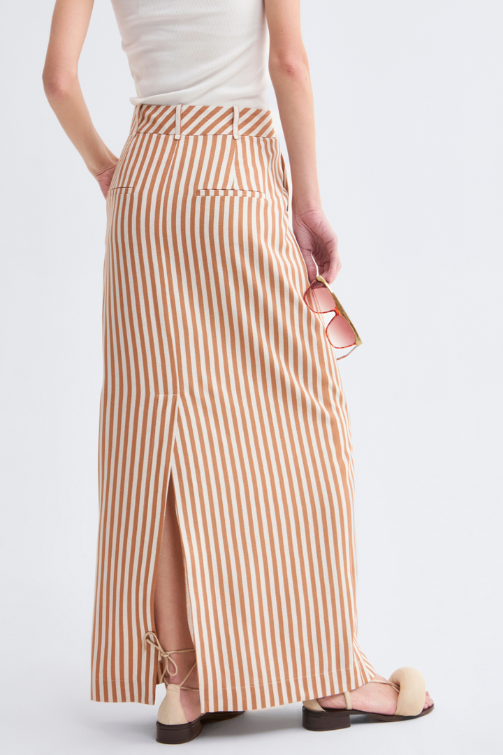 Saia Longa de Linho Caramelo Ava