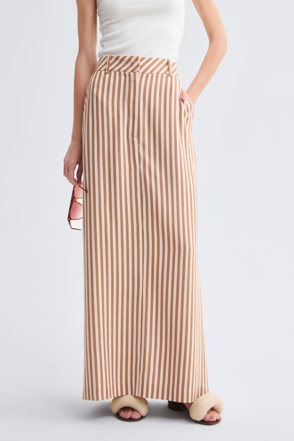 Saia Longa de Linho Caramelo Ava