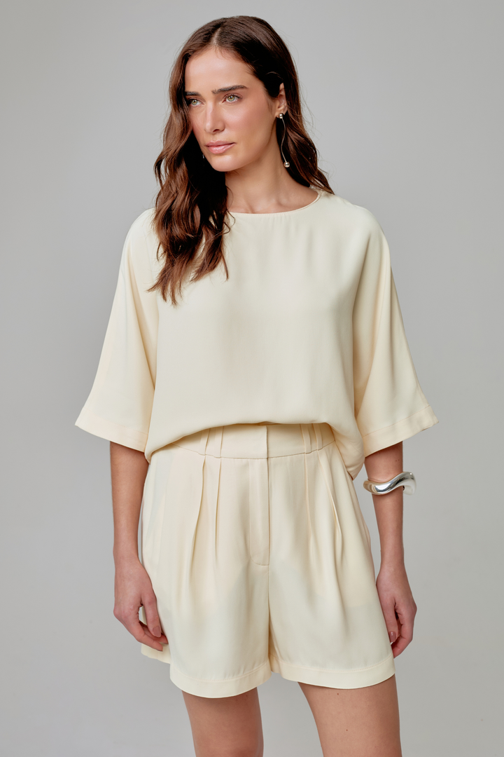 Shorts de Alfaiataria Lais Amarelo Creme