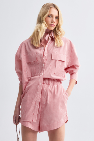 Camisa Sunnie Vermelha em algodao modelagem ampla