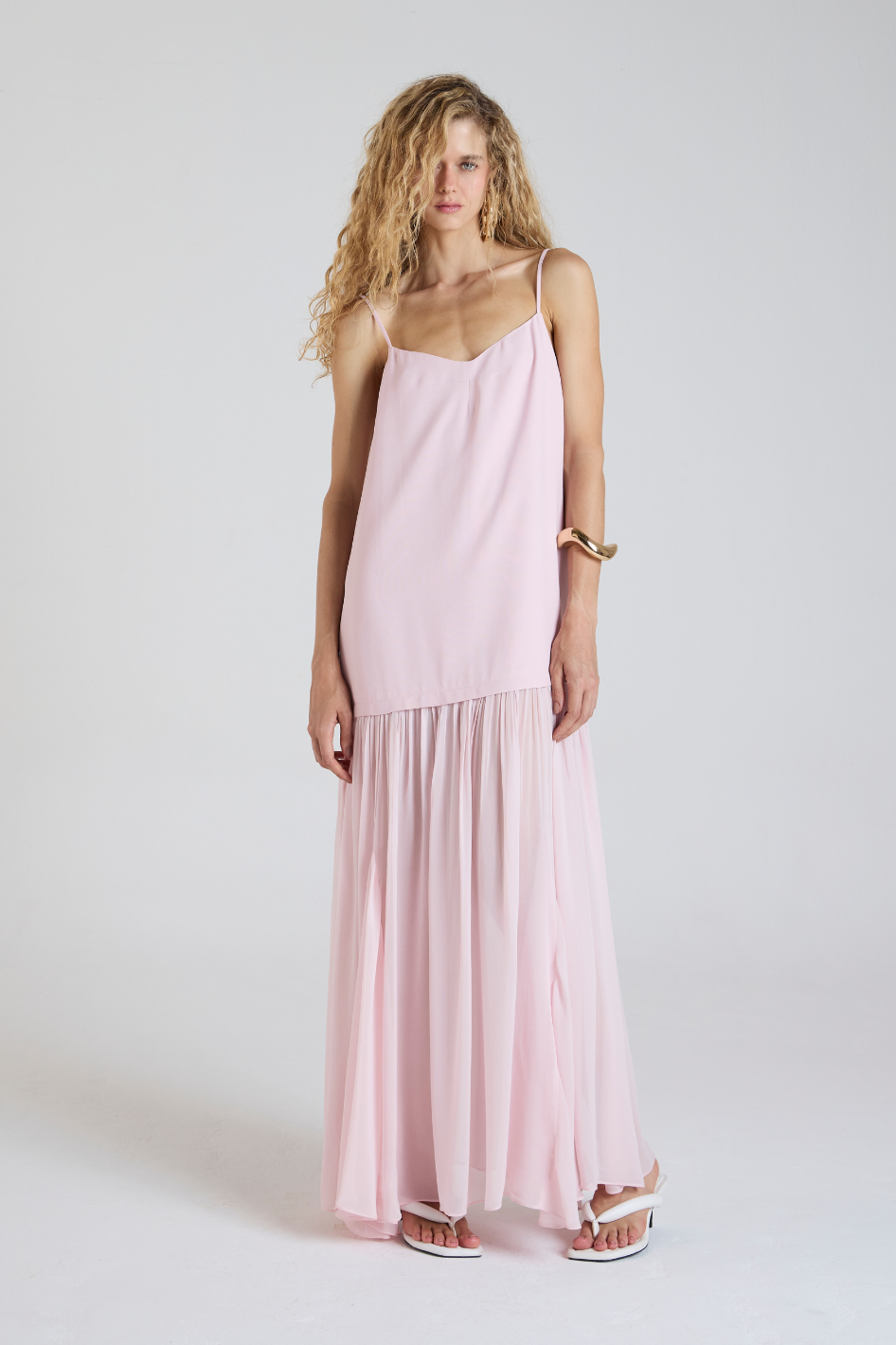 Vestido Deborah Rosa em crepe de acetato
