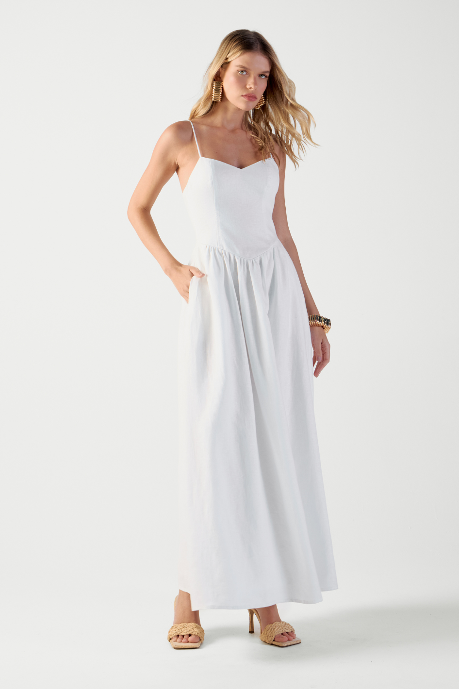 Vestido de Linho Off White Brunella